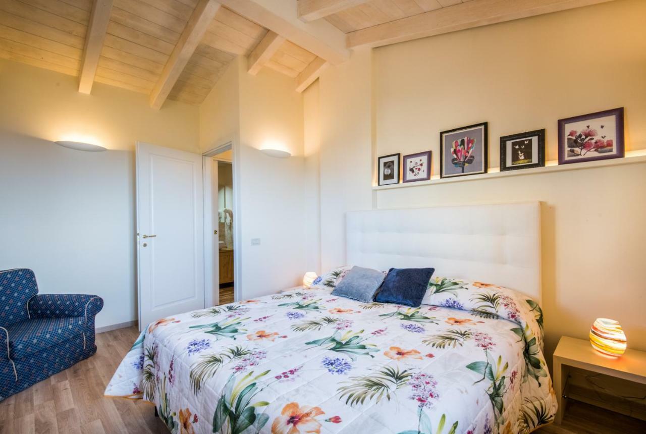 Squarcialupi Apartment *